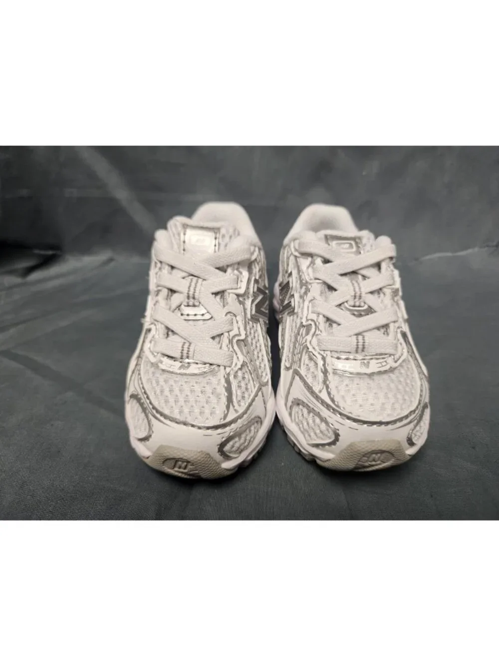 New Balance Toddlers 740 Bungee Lace Sneakers IZ740WM White Size 9 NEW NO BOX!